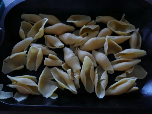 Pfälzische Version : Muschelnudeln mit dem besonderen Mix. - Rezept