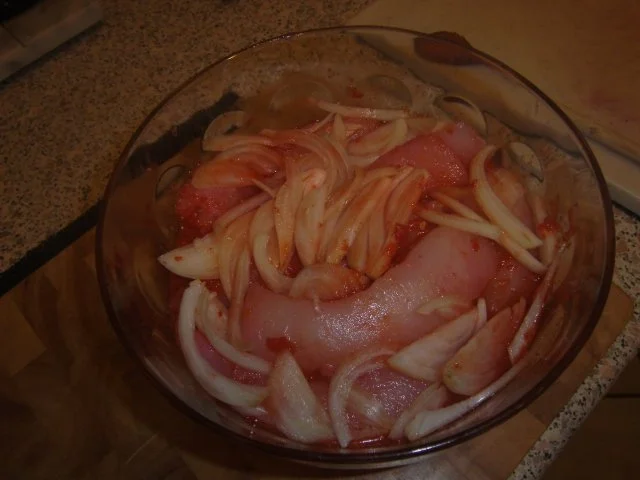 rote Streifen vom Riesenkalmar, eingelegt, paniert und fritiert - Rezept - Bild Nr. 5