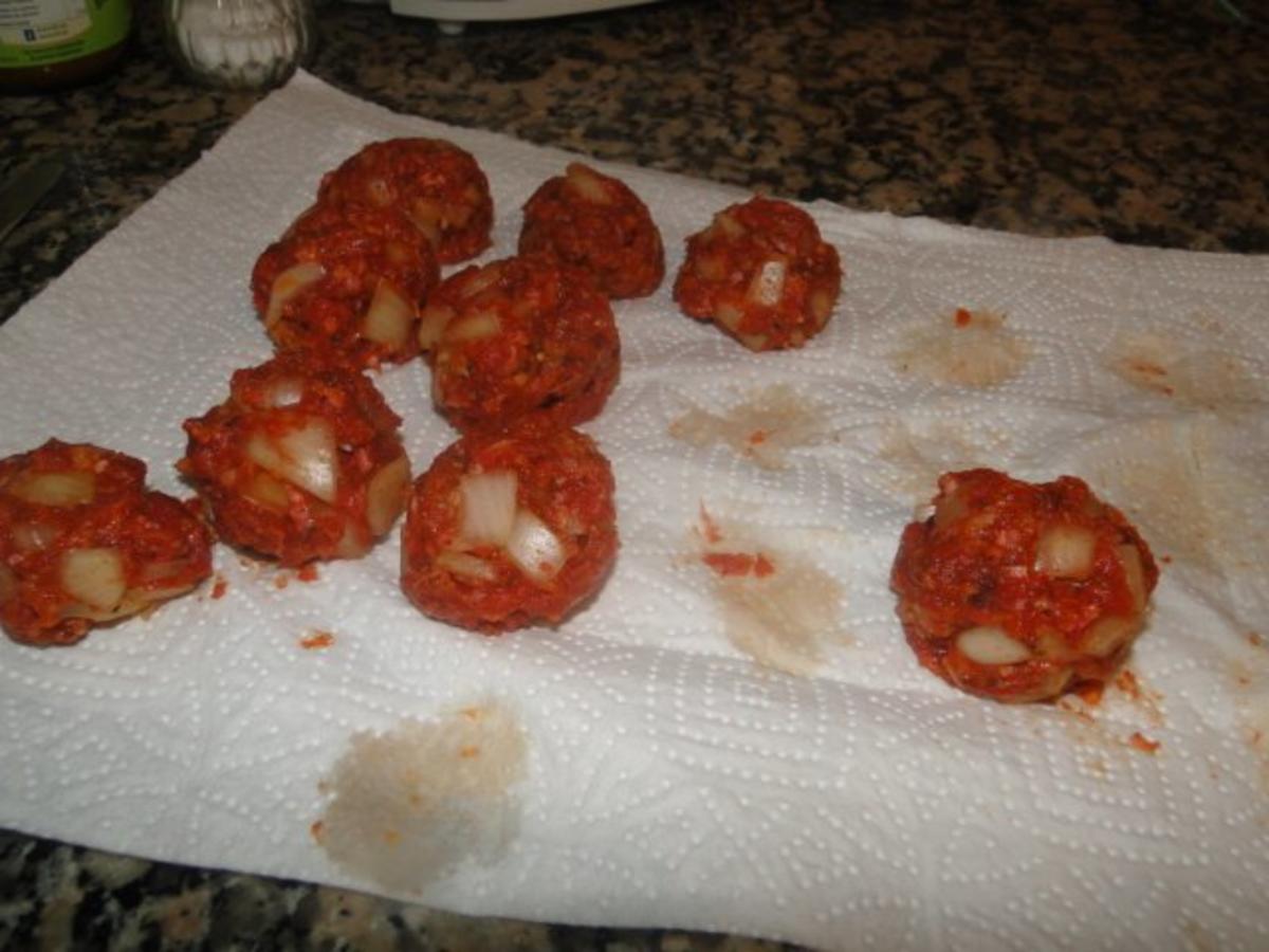 Hackfleischbällchen in  Tomatensauce gegart, hatte noch Leckere Tomatensauce übrig - Rezept - Bild Nr. 9