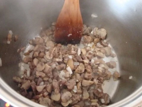 Maronen Cremesüppchen, exotisch angehaucht mit Apfel-Nuss Topping - Rezept - Bild Nr. 7