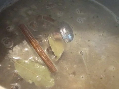 Maronen Cremesüppchen, exotisch angehaucht mit Apfel-Nuss Topping - Rezept - Bild Nr. 10