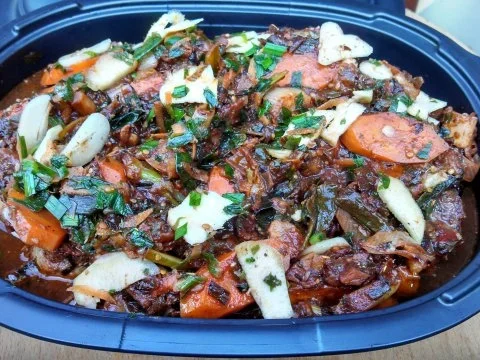 Rezept: Ochsenschwanz geschmort in Rotwein Bild Nr. 11 Ochsenschwanz geschmort in Rotwein - Rezept - Bild Nr. 11