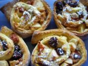 Rezept: Kleine Kuchen: Hefeschnecken mit Apfel-Feigen-Füllung Kleine Kuchen: Hefeschnecken mit Apfel-Feigen-Füllung - Rezept
