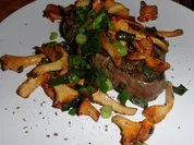 • Herbst-Steak mit Frühlings-Kick • - Rezept