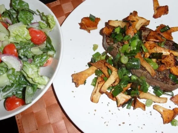 Rezept: • Herbst-Steak mit Frühlings-Kick • Bild Nr. 2 • Herbst-Steak mit Frühlings-Kick • - Rezept - Bild Nr. 2