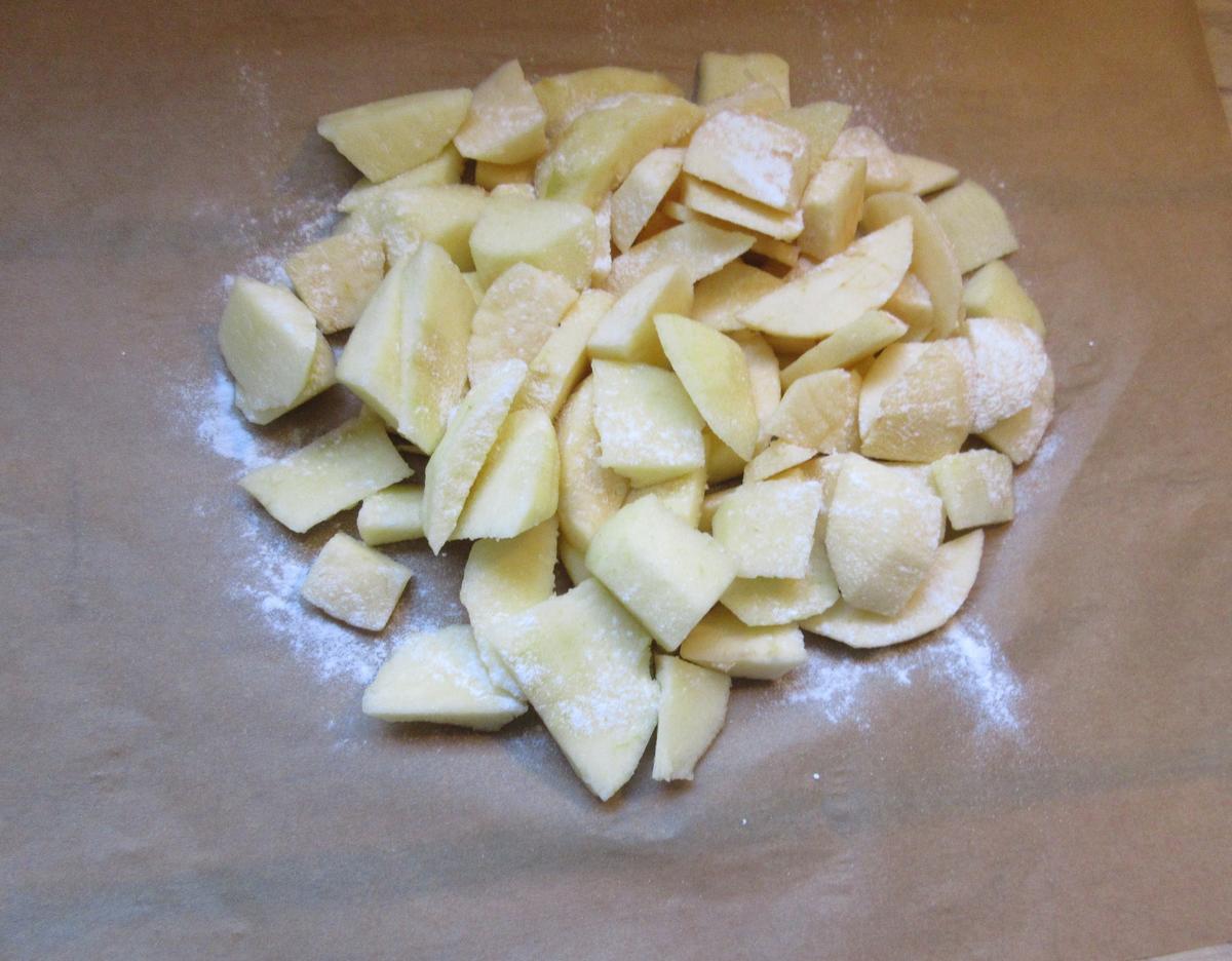 Apfelspalten in Butter gebraten - Rezept - Bild Nr. 202