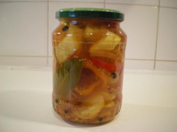 Zucchini süss sauer eingelegt nach asiatischer Art - einfach - 25 kcal/100g