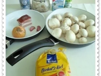 Champignons Tomaten-Rahmsauce zu den kunterbunten Nudeln - Rezept - Bild Nr. 3