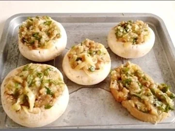 Champignonköpfe gefüllt und überbacken - Rezept - Bild Nr. 19