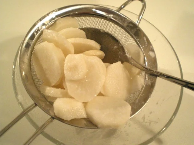 Rezept: Rettichsalat mit Senf Dressing Bild Nr. 5 Rettichsalat mit Senf Dressing - Rezept - Bild Nr. 5