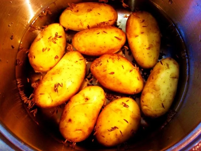 Rezept: Pfifferlinge mit Pellkartoffeln Bild Nr. 3 Pfifferlinge mit Pellkartoffeln - Rezept - Bild Nr. 3