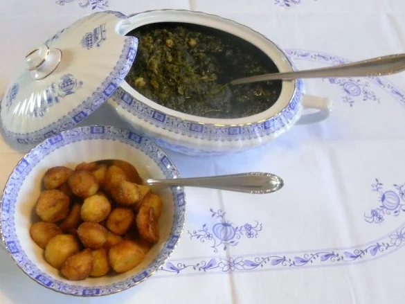 "Oma - Friede`s" Braunkohl mit kleinen gebratenen Kartoffeln (Rezpt um 1948) - Rezept