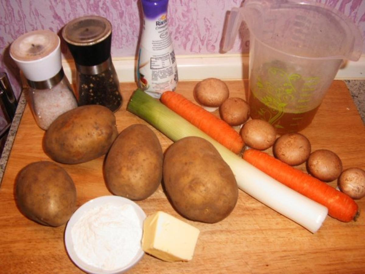 Backkartoffeln mit Rahmsoße - Rezept - Bild Nr. 2