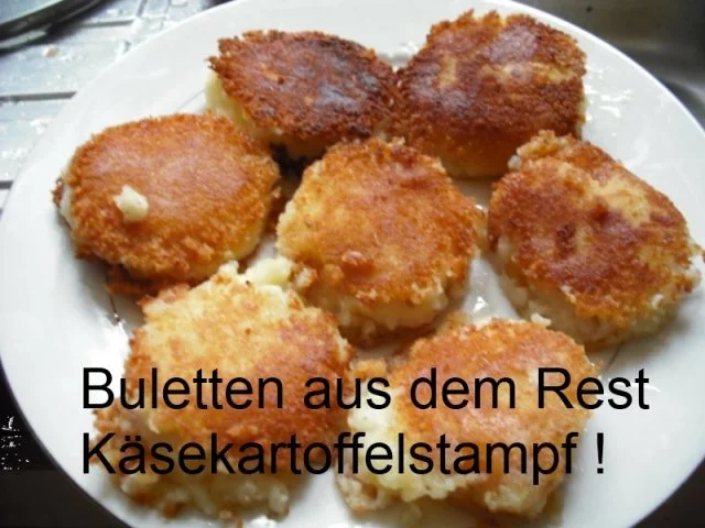 Rezept: Hähnchenchicken mit Erbsen-Möhrenblüten und Käsekartoffelstampf Bild Nr. 17 Hähnchenchicken mit Erbsen-Möhrenblüten und Käsekartoffelstampf - Rezept - Bild Nr. 17