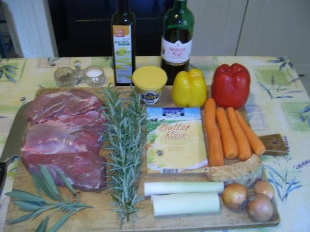 Rezept: Kalbsbrust mediteran gefüllt Bild Nr. 2 Kalbsbrust mediteran gefüllt - Rezept - Bild Nr. 2