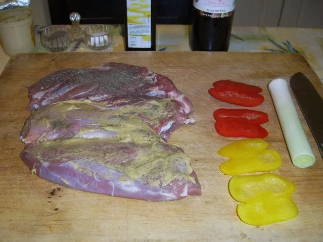 Rezept: Kalbsbrust mediteran gefüllt Bild Nr. 3 Kalbsbrust mediteran gefüllt - Rezept - Bild Nr. 3