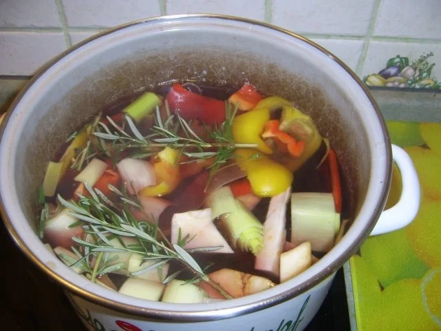 Rezept: Kalbsbrust mediteran gefüllt Bild Nr. 5 Kalbsbrust mediteran gefüllt - Rezept - Bild Nr. 5