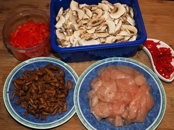 Miniknödel – Hähnchen – Pilz – Auflauf - Rezept - Bild Nr. 3