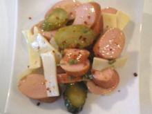 Puten Wienerle Wurst Käse Salat - Rezept