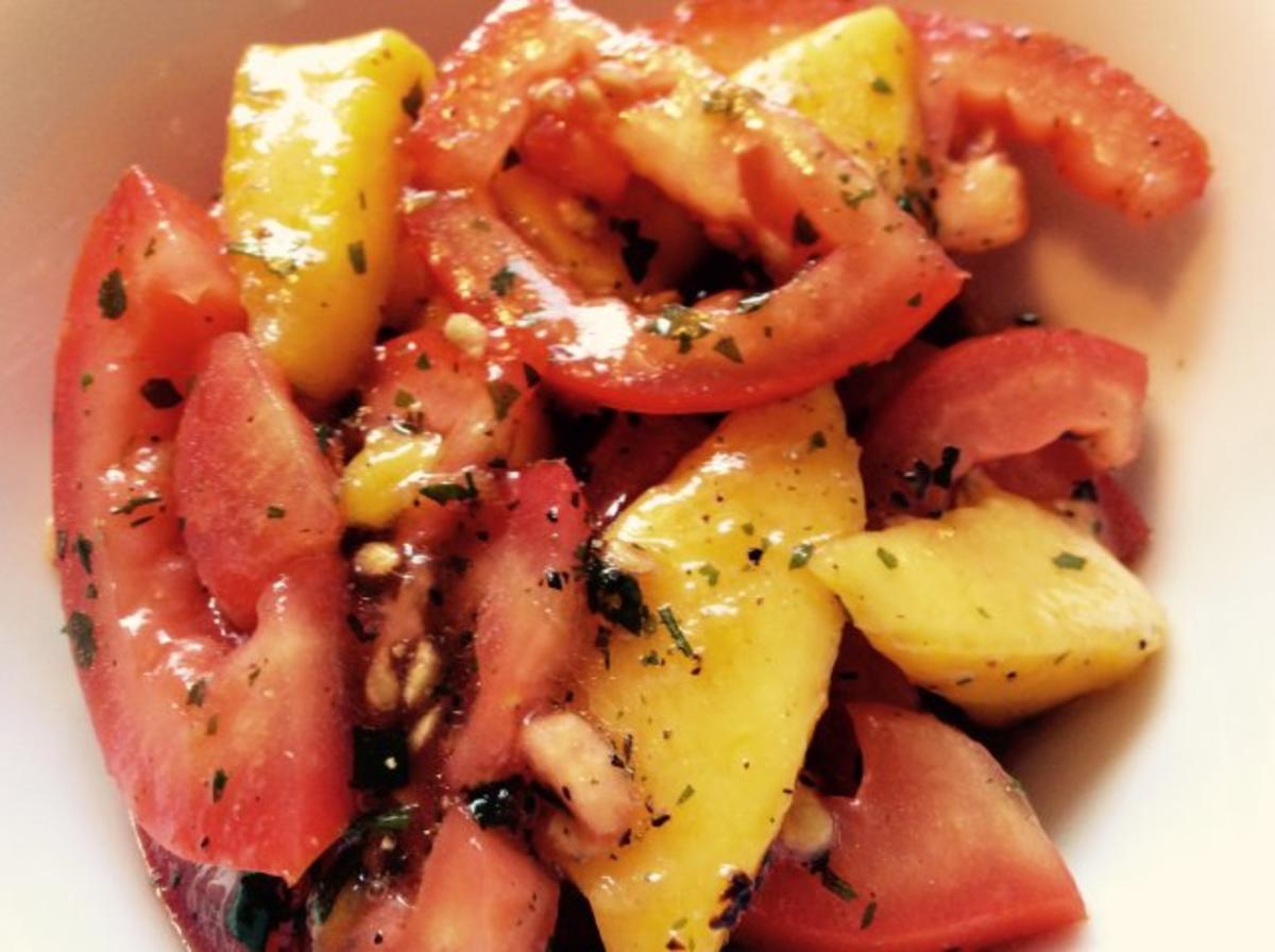 Bilder für Tomate-Mango Salat - Rezept