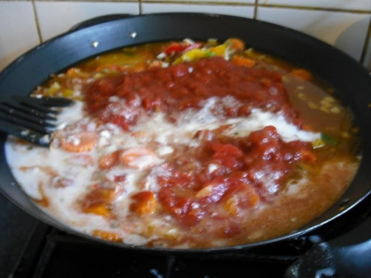 Spaghetti mit asiatischer Bolognese und gemischten Salat - Rezept - Bild Nr. 10