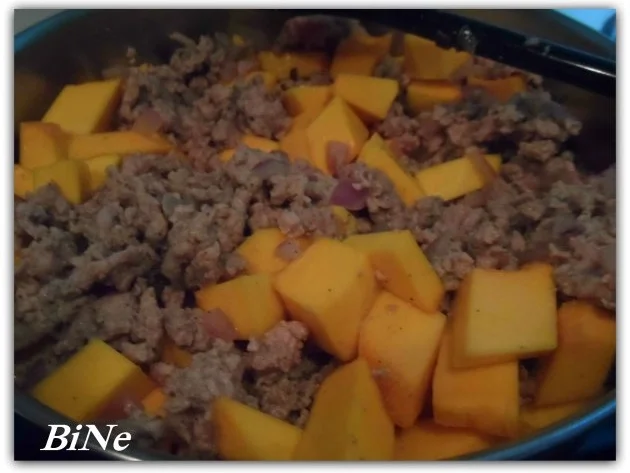 Rezept: BiNe` S KUERBIS - HACKAUFLAUF Bild Nr. 6 BiNe` S KUERBIS - HACKAUFLAUF - Rezept - Bild Nr. 6