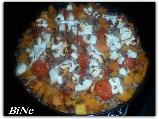 Rezept: BiNe` S KUERBIS - HACKAUFLAUF Bild Nr. 8 BiNe` S KUERBIS - HACKAUFLAUF - Rezept - Bild Nr. 8