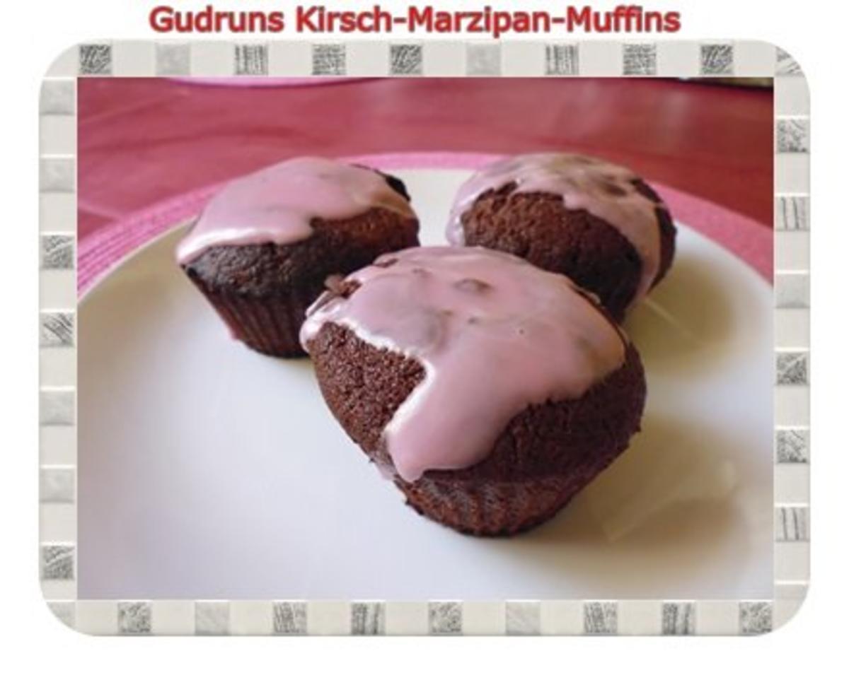 Bilder für Muffins: Kirsch-Marzipan-Muffins - Rezept