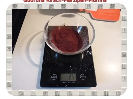 Muffins: Kirsch-Marzipan-Muffins - Rezept - Bild Nr. 5