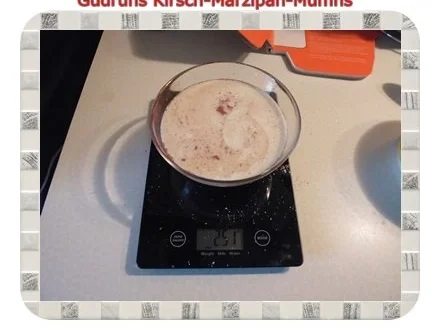 Muffins: Kirsch-Marzipan-Muffins - Rezept - Bild Nr. 7