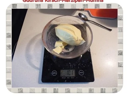 Muffins: Kirsch-Marzipan-Muffins - Rezept - Bild Nr. 8