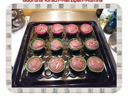 Muffins: Kirsch-Marzipan-Muffins - Rezept - Bild Nr. 11