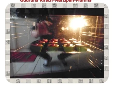 Muffins: Kirsch-Marzipan-Muffins - Rezept - Bild Nr. 14