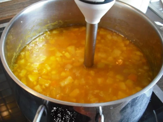 Kürbis-Birnen-Suppe à la Papa - Rezept - Bild Nr. 11