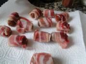 TAPAS  Datteln mit  mit Bacon ummantelt , kaum Arbeit und saugut, besonders auf den Grill, - Rezept