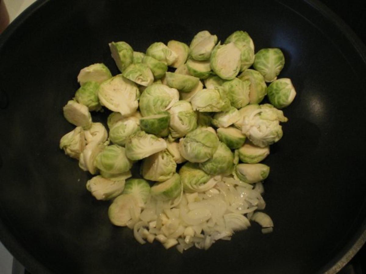 Chinesischer Rosenkohl einfach 35 kcal/100g