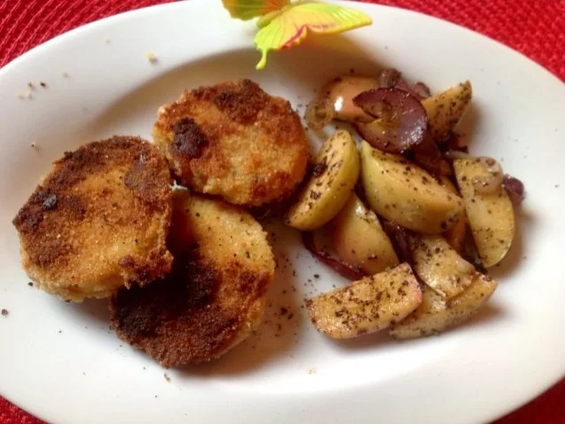 Kürbisschnitzel mit Äpfeln und Zwiebeln - Rezept - Bild Nr. 4