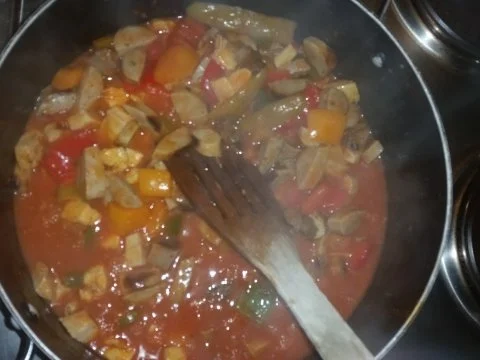 Rezept: Fleisch: Fleisch - Würstchen - Gulasch Pikant Bild Nr. 9 Fleisch: Fleisch - Würstchen - Gulasch Pikant - Rezept - Bild Nr. 9