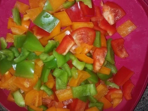 Rezept: Fleisch: Fleisch - Würstchen - Gulasch Pikant Bild Nr. 5 Fleisch: Fleisch - Würstchen - Gulasch Pikant - Rezept - Bild Nr. 5