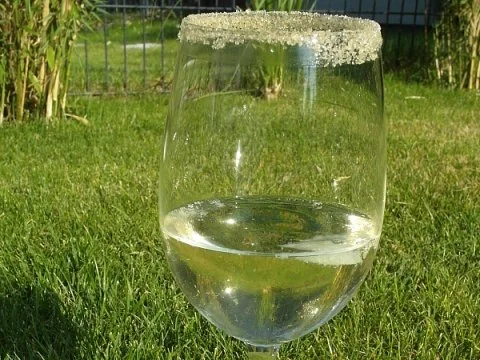 Rezept: Weißer Bär (Aperitif) Weißer Bär (Aperitif) - Rezept