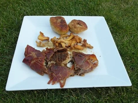 Rezept: Seeteufel in Parmaschinken und gefüllte Altländer Gnocchi Seeteufel in Parmaschinken und gefüllte Altländer Gnocchi - Rezept