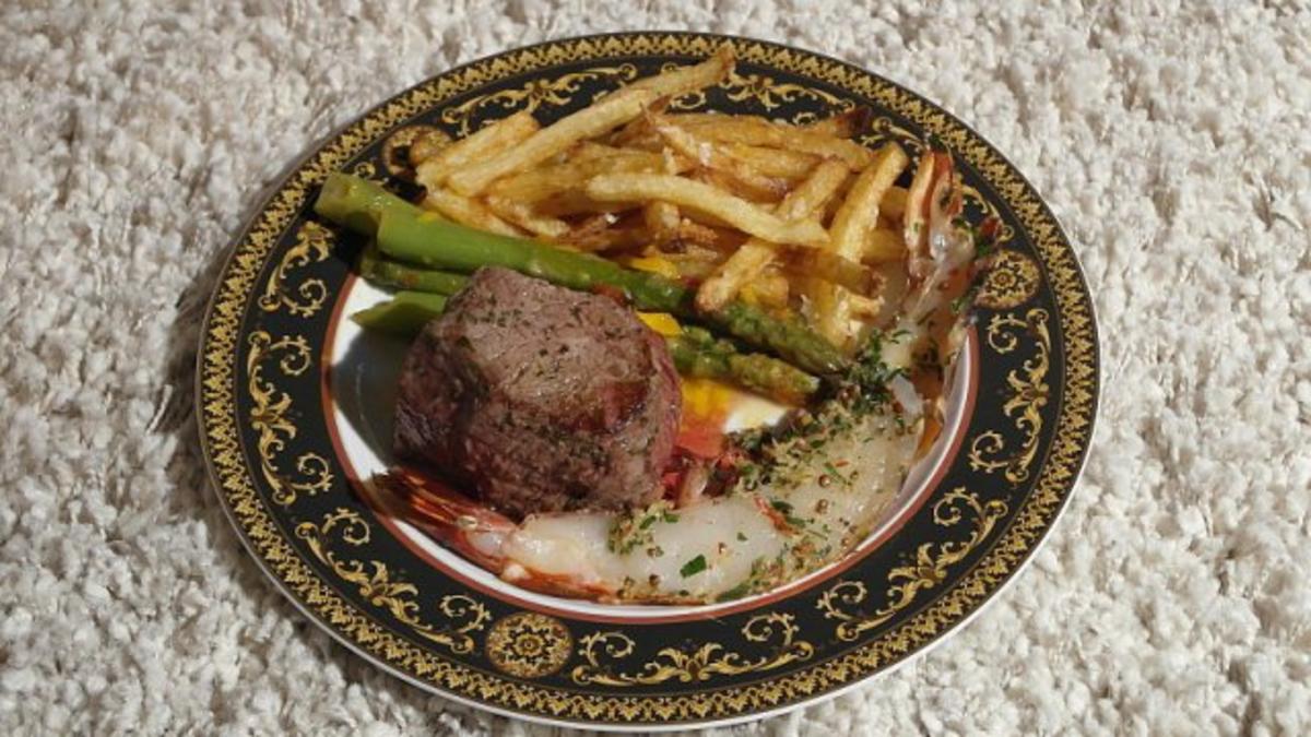 Bilder für Surf and Turf mit grünem Spargel & Trufflefries - Rezept