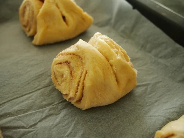 Rezept: Zartes Zimt- Zucker- Plundergebäck Bild Nr. 3 Zartes Zimt- Zucker- Plundergebäck - Rezept - Bild Nr. 3