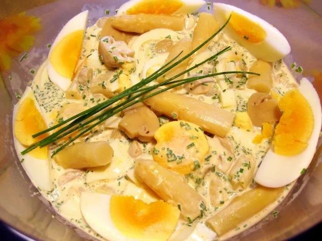 Rezept: Eiersalat mit Spargel und Pilzen Bild Nr. 7 Eiersalat mit Spargel und Pilzen - Rezept - Bild Nr. 7