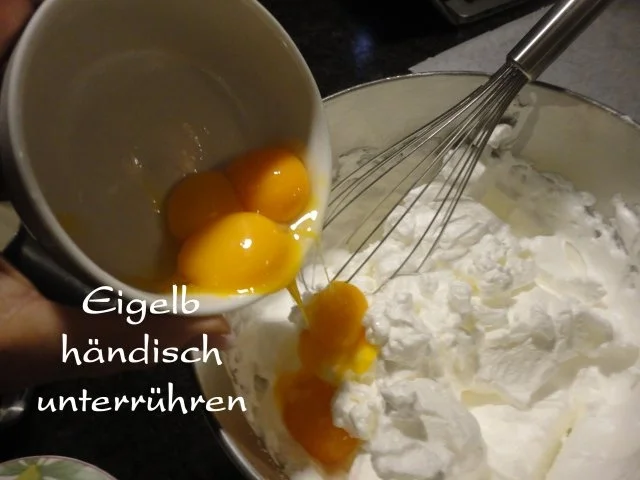 Rezept: Walderdbeer Törtchen Bild Nr. 4 Walderdbeer Törtchen - Rezept - Bild Nr. 4