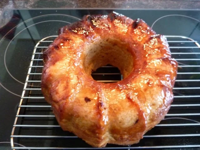 Rezept: Gaby's Apfelgugelhopf Gaby's Apfelgugelhopf - Rezept