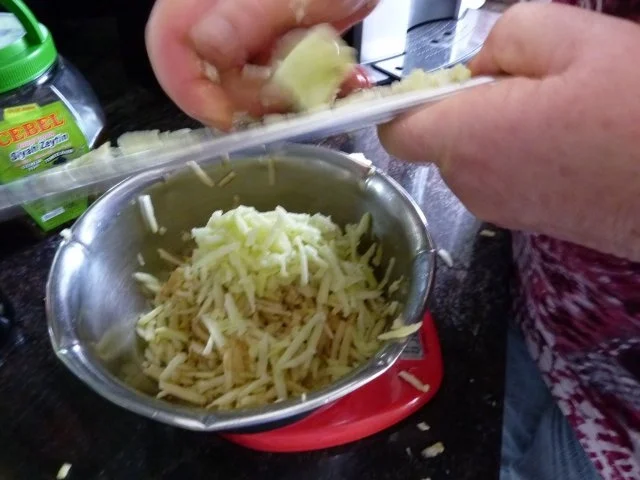 Rezept: Gaby's Apfelgugelhopf Bild Nr. 4 Gaby's Apfelgugelhopf - Rezept - Bild Nr. 4