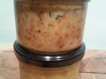 Rezept: scharfes Chili Schmalz Bild Nr. 6 scharfes Chili Schmalz - Rezept - Bild Nr. 6