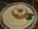 Apfelweintorte mit Vanillesoße - Rezept