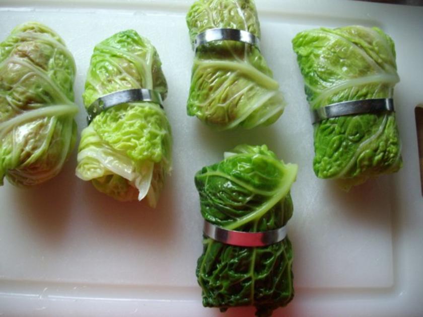 Wirsingrouladen mit rahmwirsing und salzkartoffeln - einfach - von ...